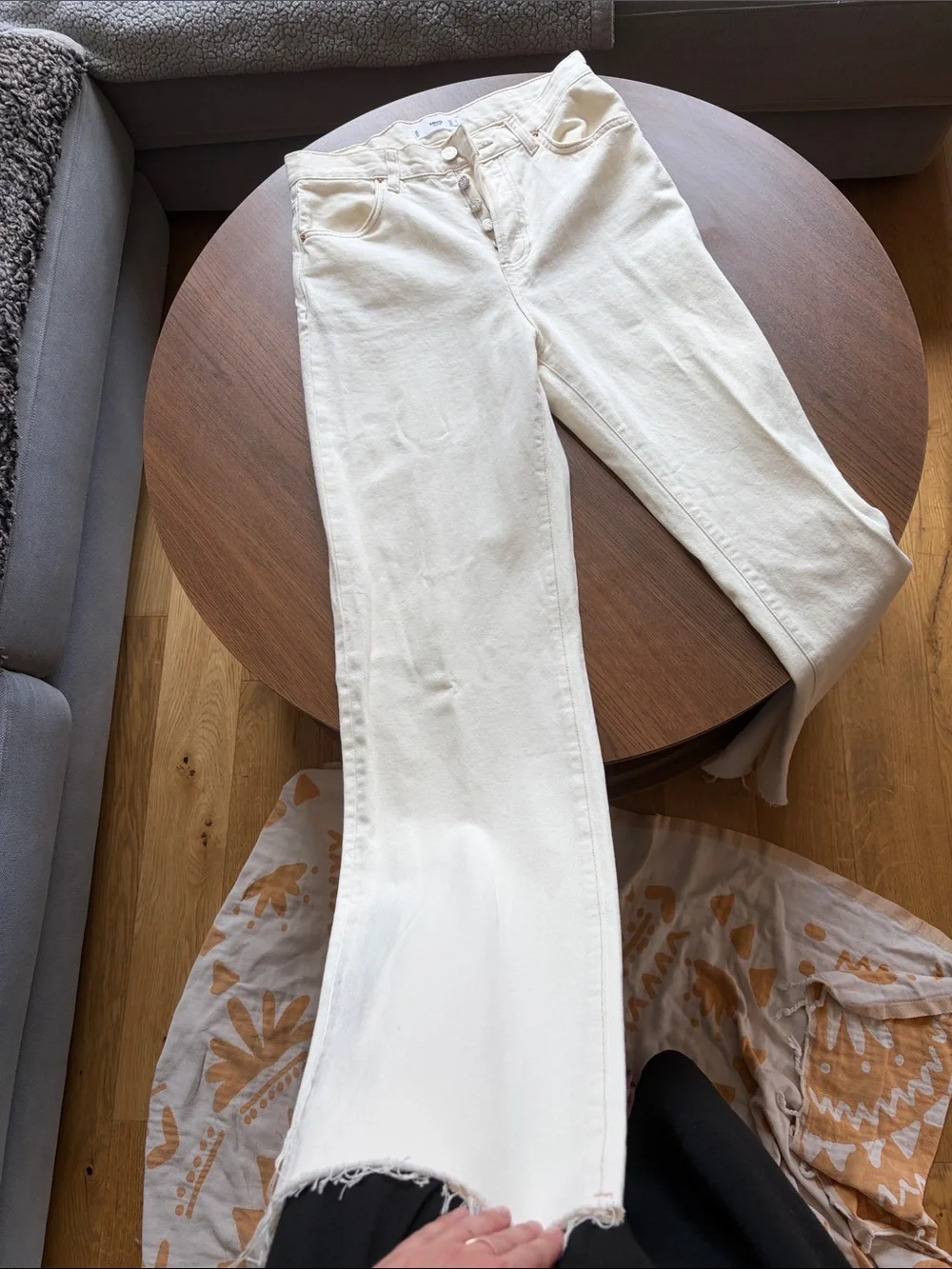 Mango Cream High-Rise Button-Fly Jeans
